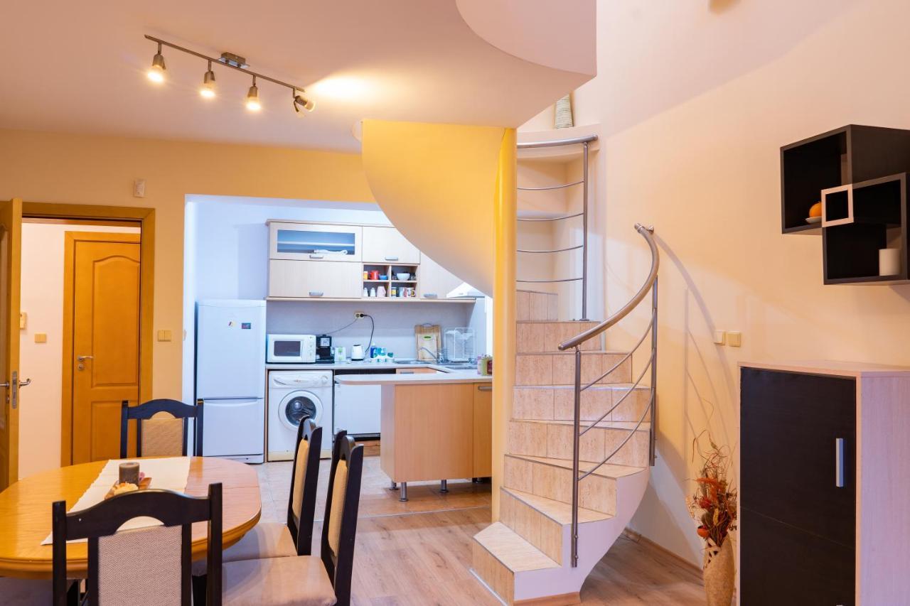 Maisonette Picadilly Варна Екстериор снимка