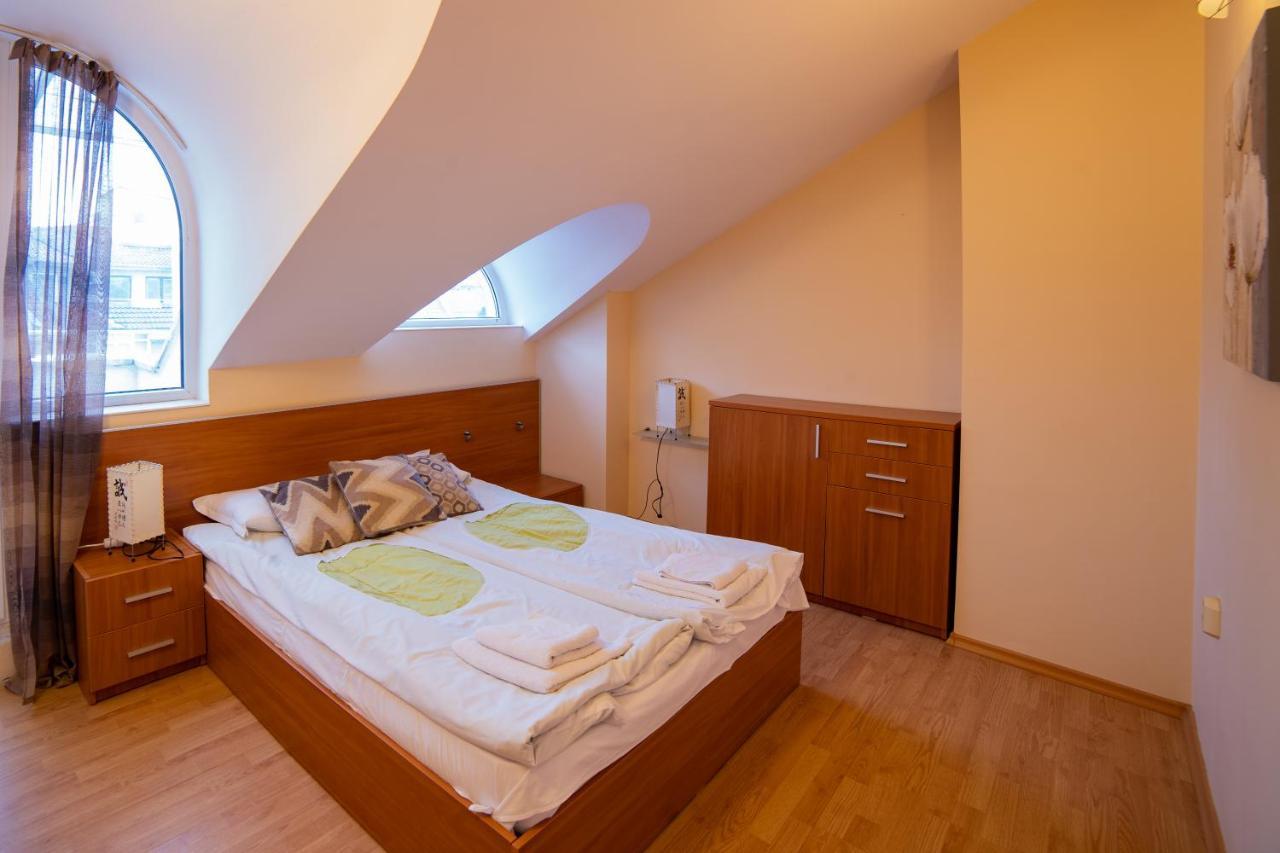 Maisonette Picadilly Варна Екстериор снимка